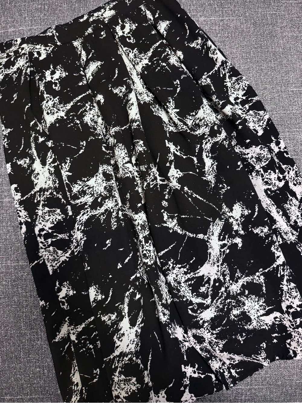 Japna Black and White Abstract Midi Skirt